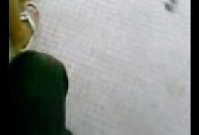 Valu porno ensimmäistä kertaa watch indonesia - jilbab bj vaimo yleinen porno