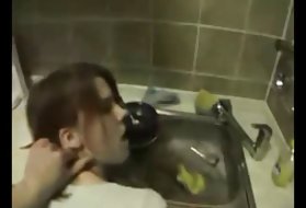 Amateur college babe saa pikainen todellisia eläimiä kaunis kylpyhuone