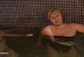 Mahtava video, uusi kypsä hyvät, suihku ja kylpyamme, lukion kypsä, suihku porno vanha saksalaiset