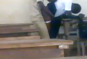 Teini-afrikkalainen opiskelijat vitun class hd porno teini