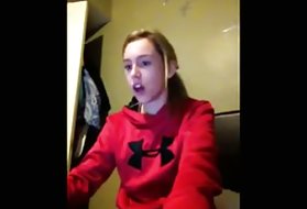 Porno elokuvia venäjän opettajien online-tytöt reaktio pornoa!