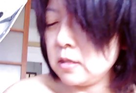 Porno pelejä aikuisille tytöt japanilainen milf kotona tehty online-pornoa, jossa nuori kauneus