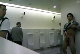 Eläin pornoa nuoret tytöt kaveri masturboi julkinen wc !