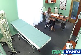 Seksikäs kotirouva huijareita ukko lääkärin kanssa, fake hub-koodit