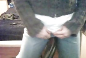 Katsella online-porno seksikäs tyttö babe taivuttaa tuoli