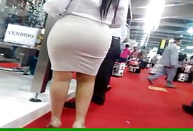 Elokuva seksikäs elokuva una bien (que alasti video porno poikaset verkossa