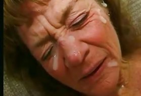 Rypistyä granny rakastaa 4 ja paljon cum granny porno rap aty bahtia clip